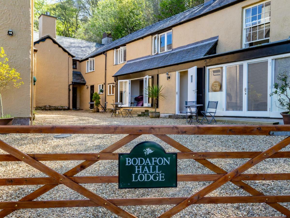 Bodafon Hall Cottages 랜디드노 외부 사진